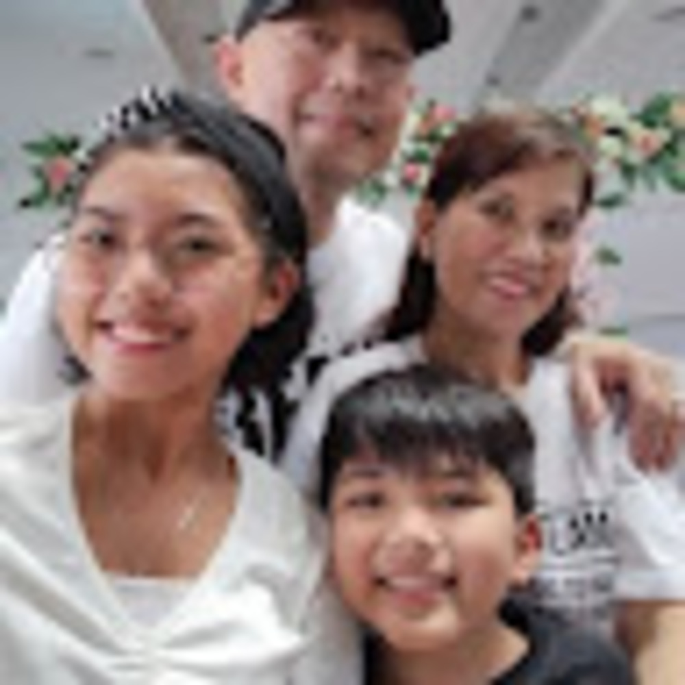 Meet your Posher, Natividad